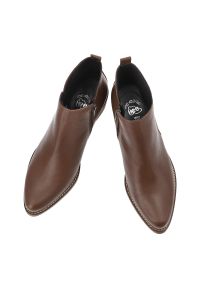 Brązowe Botki Hee Skórzane Kowbojki Damskie. Okazja: na co dzień. Kolor: brązowy. Materiał: skóra. Sezon: zima, jesień. Obcas: na obcasie. Styl: casual, elegancki. Wysokość obcasa: średni #5