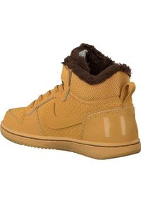 Buty do chodzenia dla dzieci Nike Court Borough Mid Wtr Psv. Zapięcie: rzepy. Kolor: żółty. Materiał: syntetyk, tkanina, materiał. Szerokość cholewki: normalna. Model: Nike Court. Sport: turystyka piesza