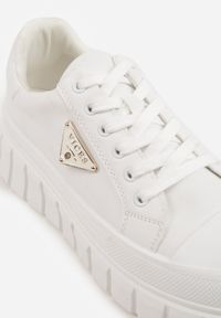 Born2be - Białe Casualowe Sneakersy VICES na Grubej Podeszwie z Tłoczeniami Therelle. Okazja: na co dzień. Kolor: biały. Materiał: dzianina, jeans #4