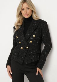 Born2be - Czarna Marynarka o Taliowanym Kroju z Ozdobnymi Guzikami i Poduszkami w Ramionach Zinnesa. Okazja: na imprezę, na spotkanie biznesowe, do pracy. Kolor: czarny. Materiał: jedwab. Styl: klasyczny, biznesowy, elegancki