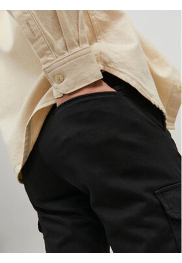 Jack & Jones - Jack&Jones Spodnie materiałowe Ollie 12224001 Czarny Regular Fit. Kolor: czarny. Materiał: bawełna