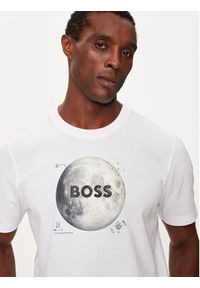 BOSS - Boss T-Shirt 50528189 Écru Regular Fit. Materiał: bawełna