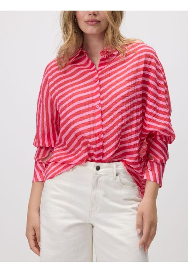 Reserved - Wzorzysta koszula z wiskozą - fuksja. Kolor: różowy. Materiał: wiskoza