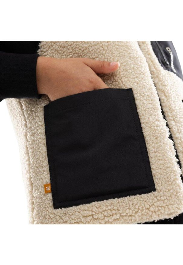 Dziewczęca dwustronna ocieplana kamizelka sherpa Lifestyle SIROKO Tiny-G. Kolor: czarny. Materiał: tkanina, materiał