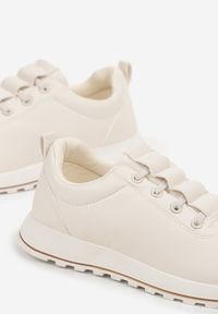 Renee - Beżowe Sneakersy w Klasycznym Stylu Driosse. Okazja: na co dzień. Kolor: beżowy. Materiał: jeans #5