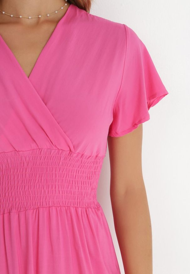 Born2be - Różowa Sukienka z Wiskozy Saede. Okazja: na co dzień. Kolor: różowy. Materiał: wiskoza. Wzór: gładki. Sezon: lato. Typ sukienki: kopertowe. Styl: casual. Długość: mini