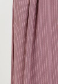 Born2be - Ciemnofioletowe Spodnie Lithophi. Kolor: fioletowy. Materiał: bawełna. Długość: długie. Wzór: aplikacja, paski #2
