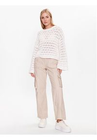 Gina Tricot Sweter Knitted openwork sweater 19466 Biały Regular Fit. Kolor: biały. Materiał: bawełna
