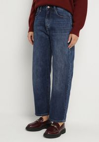 Born2be - Niebieskie Jeansy Mom Fit High Waist z Bawełny Nelimesa. Okazja: na co dzień. Stan: podwyższony. Kolor: niebieski. Styl: casual