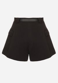 Born2be - Czarne Szorty z Wysokim Stanem i Kieszeniami w Stylu Cargo Arniti. Okazja: na co dzień. Stan: podwyższony. Kolor: czarny. Styl: klasyczny, elegancki, casual #5
