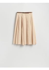 Reserved - Spódnica midi z paskiem - beżowy. Kolor: beżowy. Materiał: bawełna