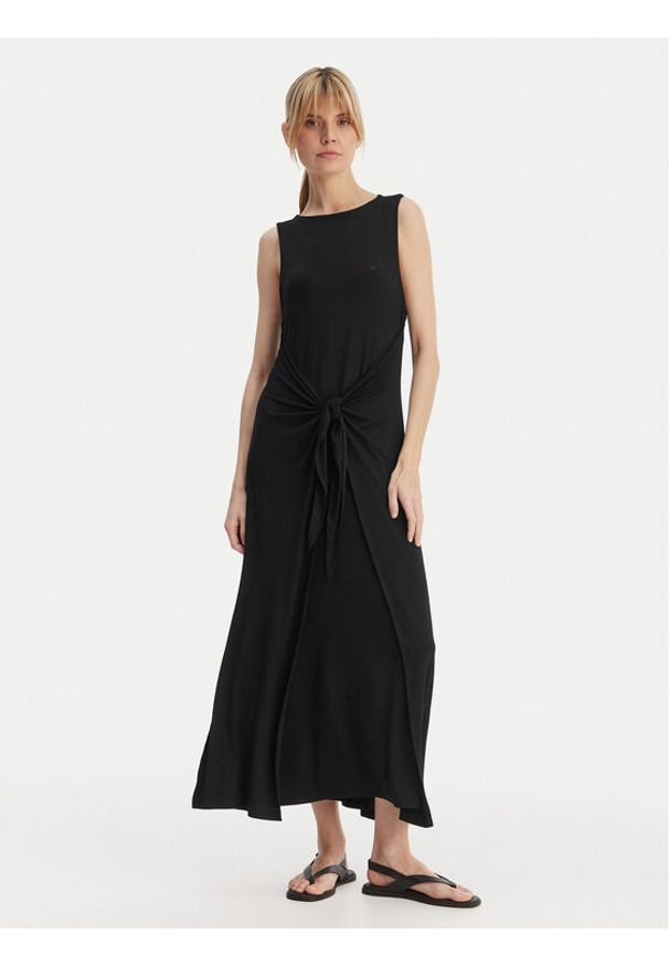 Emporio Armani Sukienka letnia EW003413 AF20240 UC001 Czarny Regular Fit. Kolor: czarny. Materiał: wiskoza. Sezon: lato