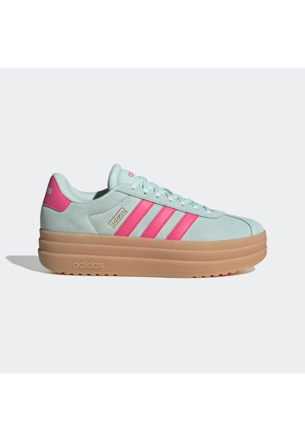 Adidas - Buty do chodzenia damskie ADIDAS VL Court. Kolor: wielokolorowy, różowy, niebieski. Materiał: zamsz, kauczuk, skóra, syntetyk. Szerokość cholewki: normalna. Sport: turystyka piesza