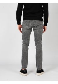 Diesel Jeansy "D-Strukt" | A12025-R09KA | Mężczyzna | Szary. Okazja: na co dzień. Kolor: szary. Wzór: aplikacja. Sezon: lato. Styl: klasyczny, casual, elegancki #2
