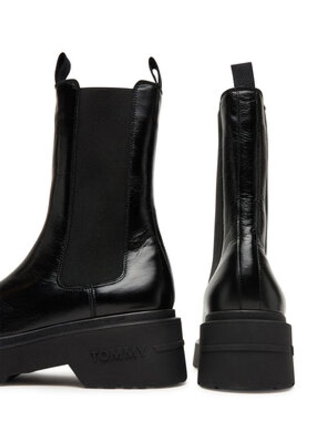 Tommy Jeans Sztyblety Tjw Chunky Shiny EN0EN02888 Czarny. Kolor: czarny. Materiał: skóra