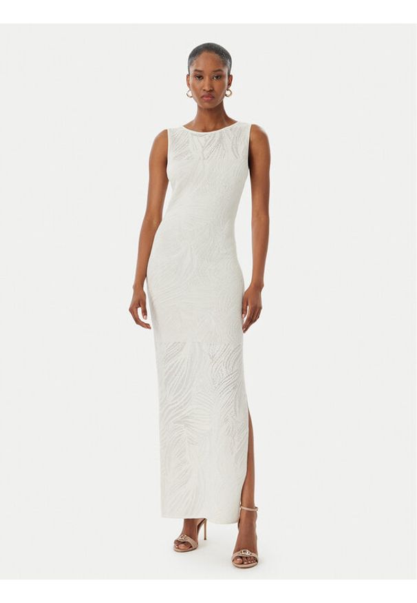 Guess Sukienka dzianinowa W6GK81 Z0680 Kremowy Slim Fit. Kolor: kremowy. Materiał: wiskoza