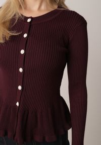 Born2be - Bordowy Elegancki Kardigan z Wiskozy z Falbankami i Guzikami z Cyrkoniami Orsea. Okazja: na co dzień. Typ kołnierza: kołnierz z falbankami. Kolor: czerwony. Materiał: wiskoza. Wzór: aplikacja. Styl: elegancki #7