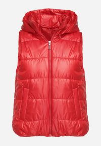 Born2be - Czerwona Kamizelka z Odpinanym Kapturem i Kieszeniami Pikowana Aggevia. Kolor: czerwony #3