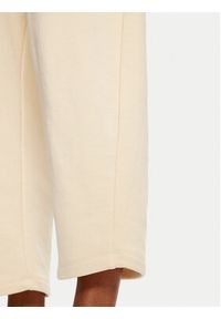 ViCOLO Spodnie dresowe TS0478 Écru Regular Fit. Materiał: syntetyk, bawełna #4