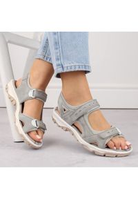 Komfortowe sandały damskie sportowe na rzepy szare Rieker 68866-40. Zapięcie: rzepy. Kolor: szary. Styl: sportowy #9