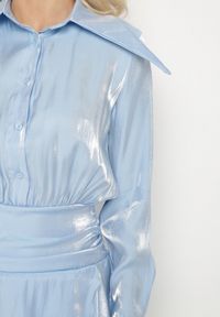 Born2be - Niebieska Sukienka z Wiskozy o Koszulowym Kroju z Falbankami Liova. Typ kołnierza: kołnierz z falbankami. Kolor: niebieski. Materiał: wiskoza. Typ sukienki: koszulowe #3