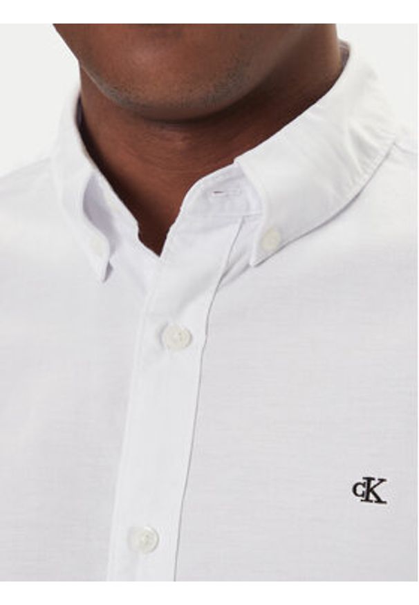 Calvin Klein Jeans Koszula Oxford Classic LV140EM125 Biały Regular Fit. Kolor: biały. Materiał: bawełna
