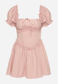 Born2be - Różowa Sukienka Vices w Rustykalnym Stylu z Gorsetowym Wiązaniem Tolaviela. Okazja: na spacer, na imprezę. Typ kołnierza: dekolt gorset. Kolor: różowy. Materiał: jeans. Wzór: aplikacja. Typ sukienki: gorsetowe. Styl: elegancki #3