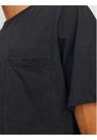 Jack & Jones - Jack&Jones T-Shirt Noa 12210945 Czarny Regular Fit. Kolor: czarny. Materiał: bawełna