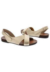 Beżowe Sandały Lemar Modne Buty Na Lato. Zapięcie: rzepy. Kolor: beżowy. Materiał: skóra. Wzór: aplikacja. Sezon: lato. Obcas: na obcasie. Styl: elegancki. Wysokość obcasa: niski #6