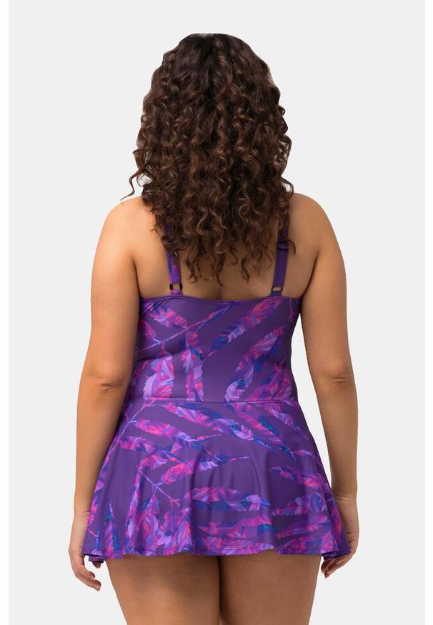 ULLA POPKEN - Damska Sukienka Kąpielowa liście miękkie miseczki marszczenia. Kolekcja: plus size. Kolor: fioletowy. Materiał: elastan, poliamid, materiał