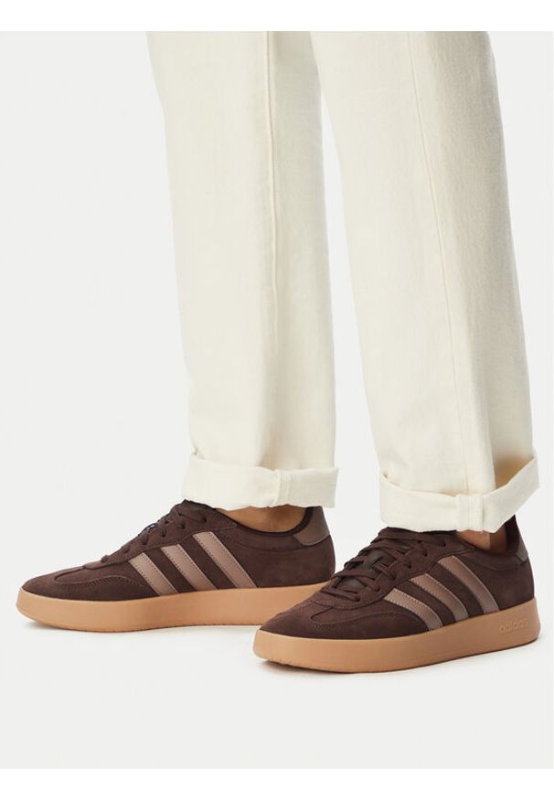 Adidas - adidas Sneakersy Barreda KK2282 Brązowy. Kolor: brązowy. Materiał: skóra, zamsz