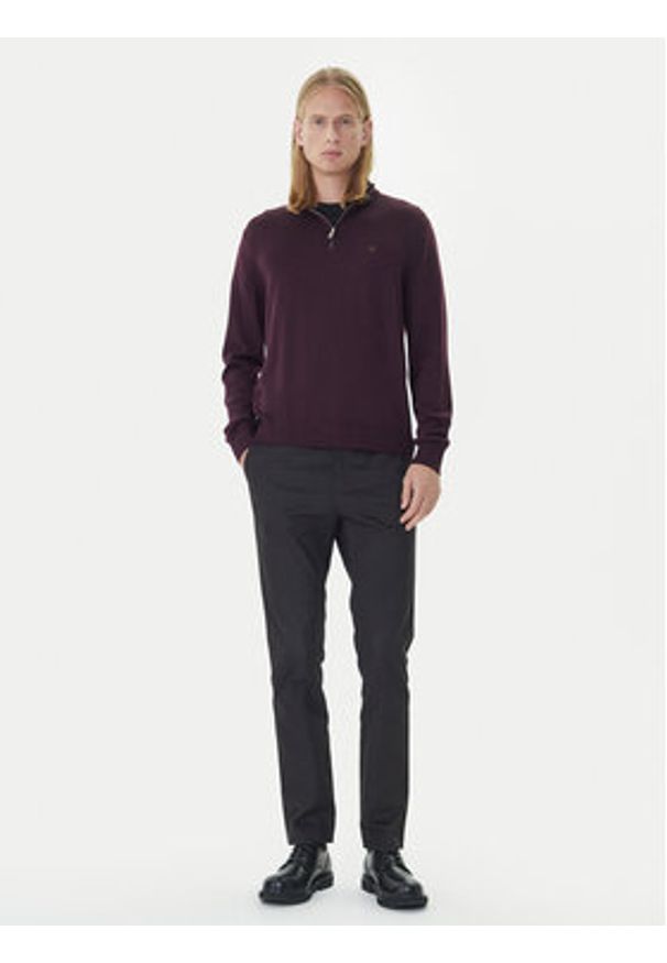 Calvin Klein Chinosy LV04LD613G Czarny Slim Fit. Kolor: czarny. Materiał: bawełna