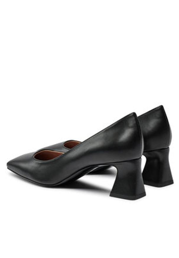 Pollini Czółenka SA10045C1LTD0000 Czarny. Kolor: czarny. Materiał: skóra