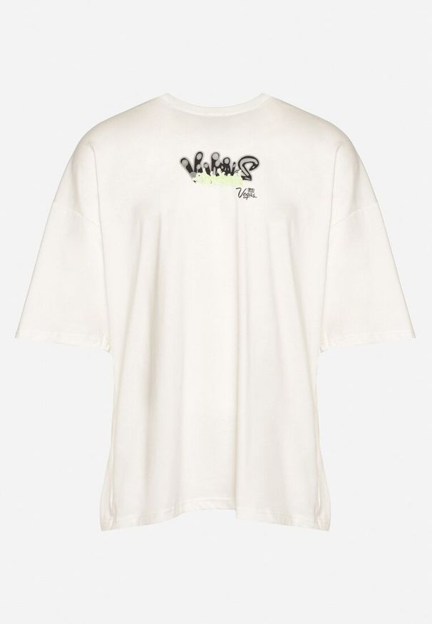 Born2be - Biało-Kremowa Koszulka z Bawełny Ozdobiona Nadrukiem i Naszywką Nanesha. Okazja: na co dzień. Kolor: biały. Materiał: bawełna. Wzór: nadruk, aplikacja. Styl: casual