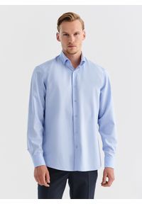 Pako Lorente - PAKO LORENTE – Gładka elegancka błękitna koszula męska. Typ kołnierza: kołnierzyk klasyczny. Kolor: niebieski. Materiał: bawełna. Długość rękawa: długi rękaw. Długość: długie. Wzór: gładki. Styl: elegancki