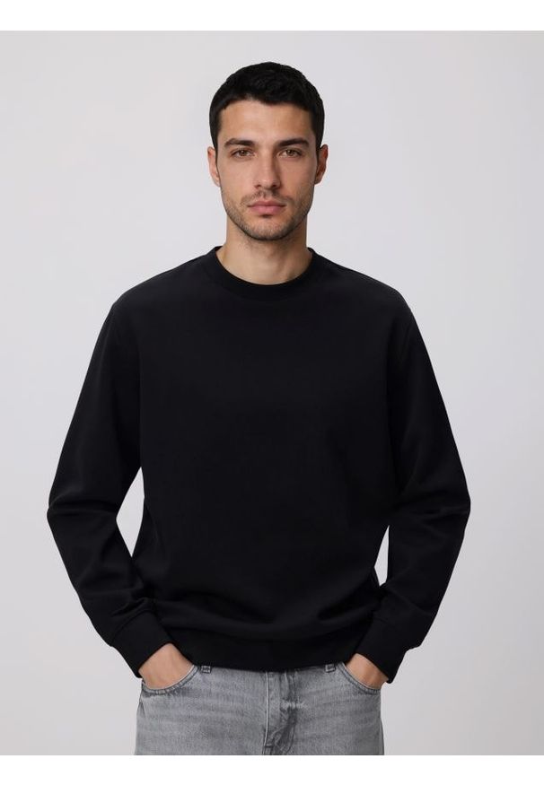 Reserved - Bluza regular z bawełną - czarny. Kolor: czarny. Materiał: bawełna
