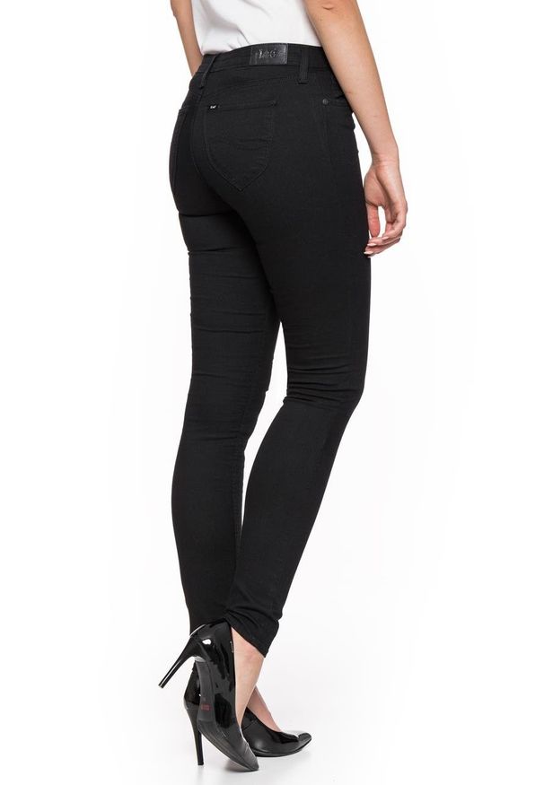 Lee - SPODNIE DAMSKIE LEE TOXEY BLACK RINSE L527EE47. Wzór: jednolity