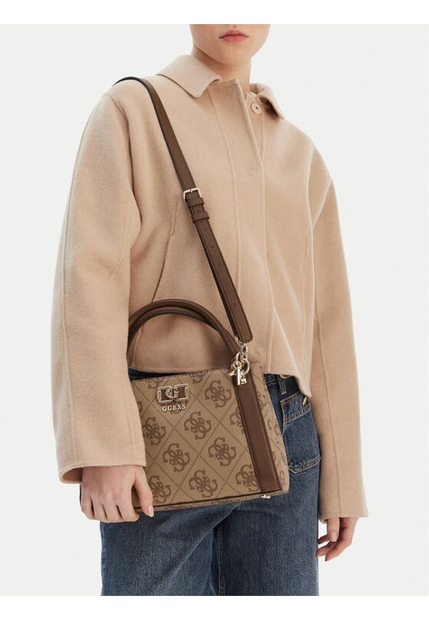 Guess Torebka Karnilla HWOS99 01060 Brązowy. Kolor: brązowy. Materiał: skórzane