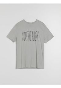 Sinsay - Bawełniana koszulka z napisem - szary. Kolor: szary. Materiał: bawełna. Wzór: napisy #1