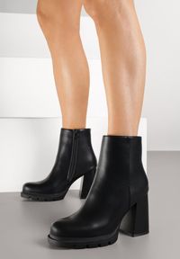 Renee - Czarne Botki na Platformie z Tłoczeniem i Stożku Latamea. Okazja: na co dzień. Kolor: czarny. Materiał: jeans, skóra. Obcas: na platformie. Styl: casual, elegancki. Wysokość obcasa: średni #5