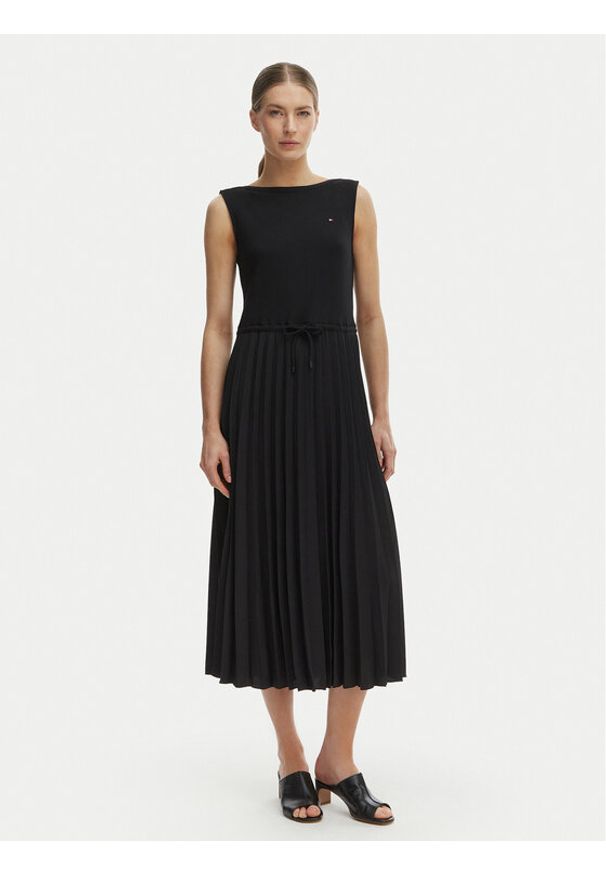 TOMMY HILFIGER - Tommy Hilfiger Sukienka codzienna WW0WW49312 Czarny Regular Fit. Okazja: na co dzień. Kolor: czarny. Materiał: syntetyk. Typ sukienki: proste. Styl: casual