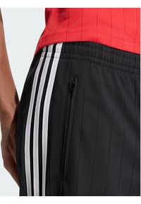 Adidas - adidas Spodnie dresowe Pinstripe Firebird KS6787 Czarny Loose Fit. Kolor: czarny. Materiał: syntetyk #2
