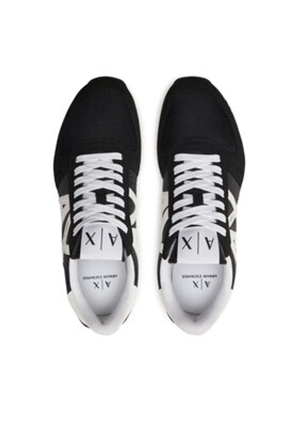 Armani Exchange Sneakersy XUX017 XCC68 K489 Czarny. Kolor: czarny. Materiał: materiał