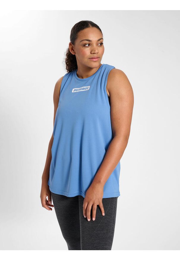 Damski tank top Hummel Curvy Plus. Kolor: niebieski. Materiał: materiał. Sport: fitness