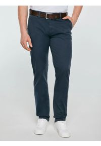 Big-Star - Spodnie męskie chinosy granatowe Hektor 404. Kolor: niebieski. Materiał: len. Wzór: gładki. Styl: elegancki #1