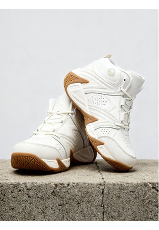 Shaq Sneakersy CEO-DEVASTATOR AQ95010W-CW Écru. Materiał: skóra