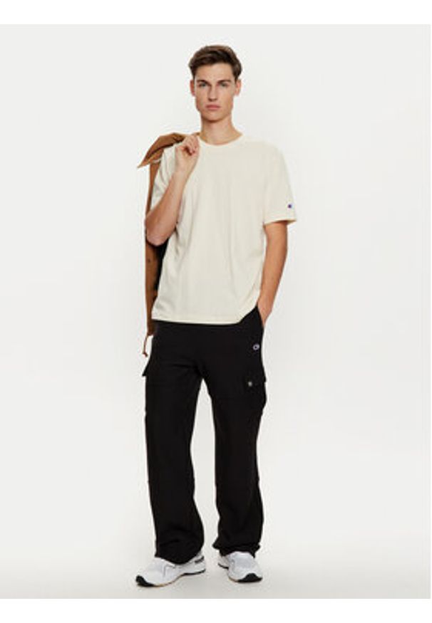 Champion T-Shirt 220713 Beżowy Regular Fit. Kolor: beżowy. Materiał: bawełna