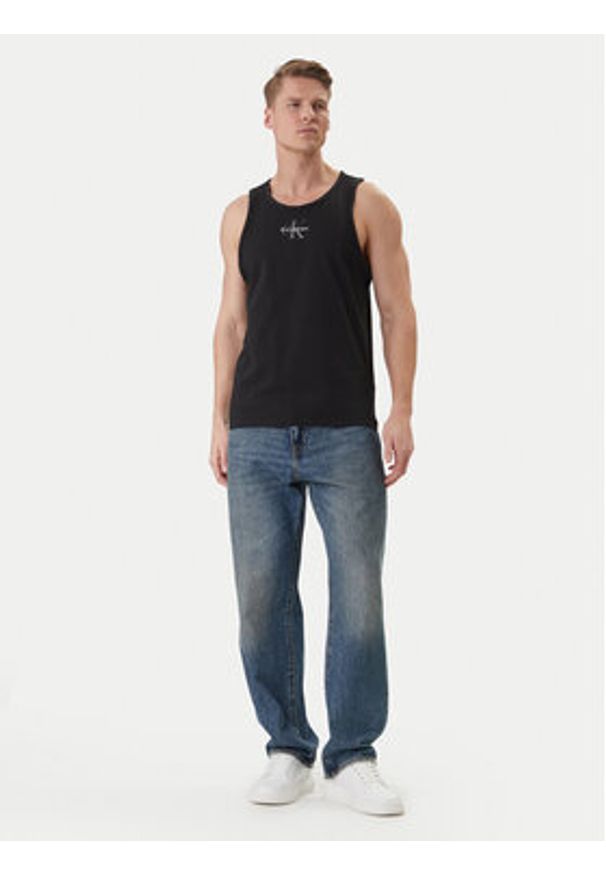 Calvin Klein Jeans Tank top LV04RF850G Czarny Classic Fit. Kolor: czarny. Materiał: bawełna