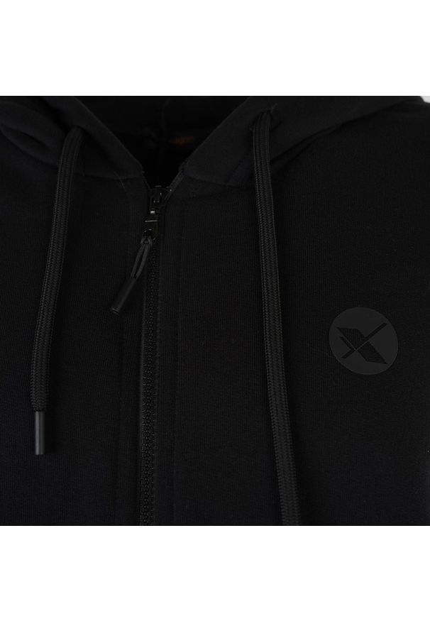 Xagon Man Bluza "Fleece" | MDAWS6 | Fleece | Mężczyzna | Czarny. Okazja: na co dzień. Typ kołnierza: kaptur. Kolor: czarny. Materiał: bawełna. Wzór: aplikacja. Styl: casual