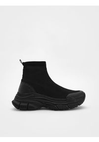 Reserved - Sneakersy na szerokiej podeszwie - czarny. Kolor: czarny. Materiał: materiał
